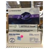 NIP 300 Nitrile Gloves. Size S.