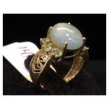 14k GOLD & green gemstone ring, size 5, 4.6g