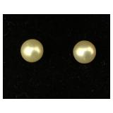 Pearl earrings