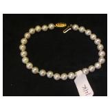 14k GOLD Clasp & Pearl bracelet