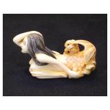 Signed ivory scrimshaw netsuke, approx 2 inches