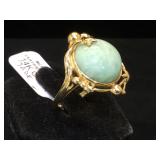 14k GOLD & Jade ring, size 7.5, 6.4g