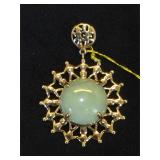14k Gold & Jade pendant, 5.5g