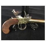 London Bass flintlock black powder pistol, no