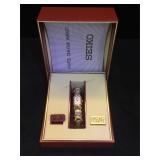 Seiko Quartz ladies watch w/ case