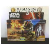 Star wars assault walker w/ storm trooper set,