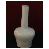 Large Asian porcelain white & blue vase w/ makers