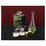 Large lidded decanter vase w/ chip, Crystal