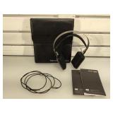 Harmon\Kardon headphones with case and manual