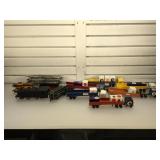 Lot of Lionel trailer rigs HO scale, Tin train