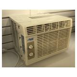Arctic King window air conditioner 5,000 BTUs