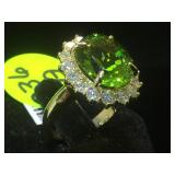 14k Gold ring w/ Peridot & Diamonds, size 5, w/