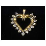 10k GOLD & Diamond heart pendant