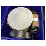 Crate of Tafelstern Germany 9 in diameter plates