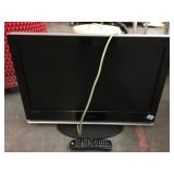 Vizio flatscreen tv 26 in with remote