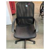Rolling office chair