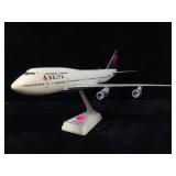 Delta Boeing 747-400 1:200 Scale Model Airplane