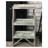 Small Aluminum 2.5ft Step Ladder