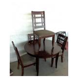 Wood round dining table w/4 chairs, approx