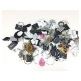 Costume fashion jewelry. Assorted