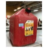 5 Gallon plastic gasoline can