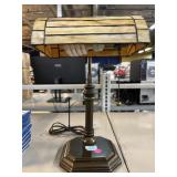 Tiffany Style Bankerï¿½s Lamp.