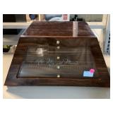 El Rey Del Mundo Pyramid Cigar Humidor.