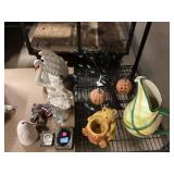 Decorate household decor items. Swan pocket vase,