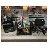 Astoria VR in Box, Flood Lights, Speaker, and