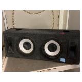 Dual-loudspeaker cabinet, 6in diameter