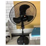 Pelonis Black stand up fan, approx 49in tall