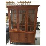 Large Display hutch w/glass shelves amd lighting