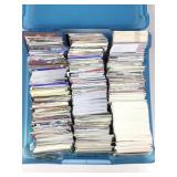 Mixed sports card lot unsorted