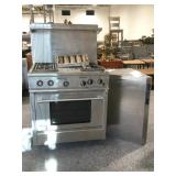 General Electronics Monogram Gas Stove, mod