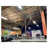 3 metal hanger stands.