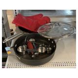 Rachel Ray Oven Mitts, Pans, and Measuring