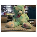 Lg plushy bear
