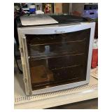 Magic Chef Wine Cooler with Manual. Model
