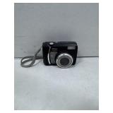Nikon Coolpix L1Digital Camera w/ SD Card. Takes