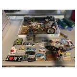 Collection of magnets and more.