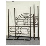 Metal Queen sz canopy bed,