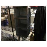 Hanging Storage Organizer.