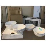 Assorted Kitchenware Mostly New.