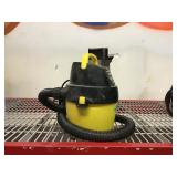 Stanley 1gal shop vac