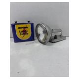 Rayovac - sportsman lantern & 6-volt lantern