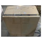 E&E Co Lounge chair Novak pattern in box