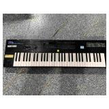 Roland D-5 Keyboard - Multi Timbral Linear