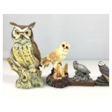 3 Owl figurines statutes & bald eagle on wood