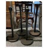 4 Stanchions