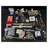 Fashion Jewelry W/bracelets, Earrings, Watches,